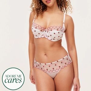 Adore Me Bettie Contour Strawberry Set